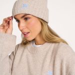 ganni muts beige
