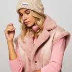 ganni muts beige